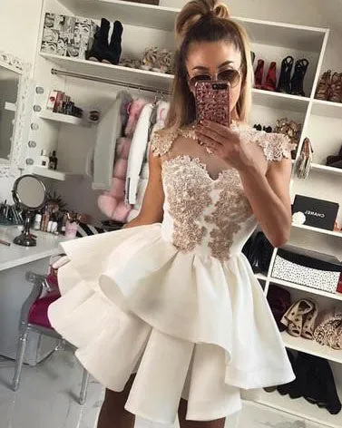 2018 Short Satin Homecoming Dresses High Neck Blush Pink Lace Appliques Prom Party Gowns Cocktail Dress