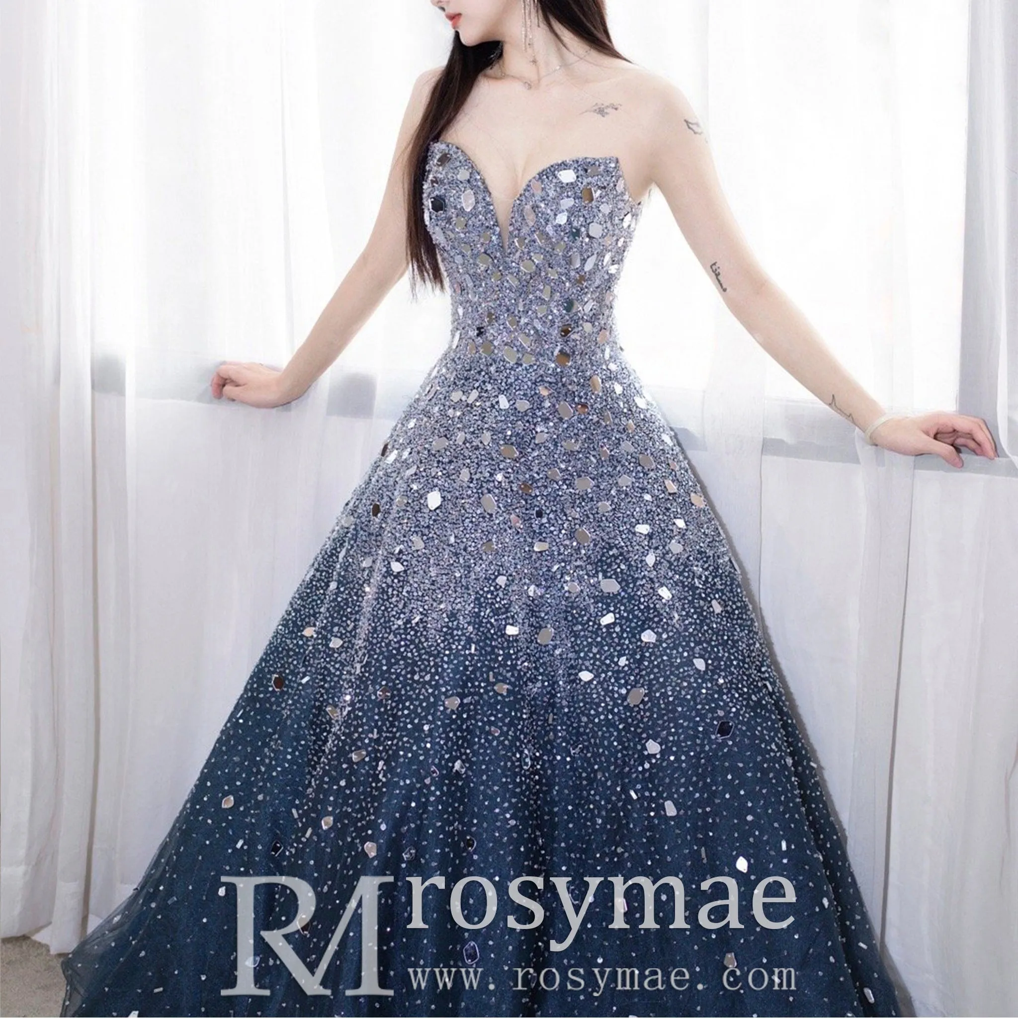 A-line Sparkly Evening Dresses Party Gowns with Sweetheart Neck
