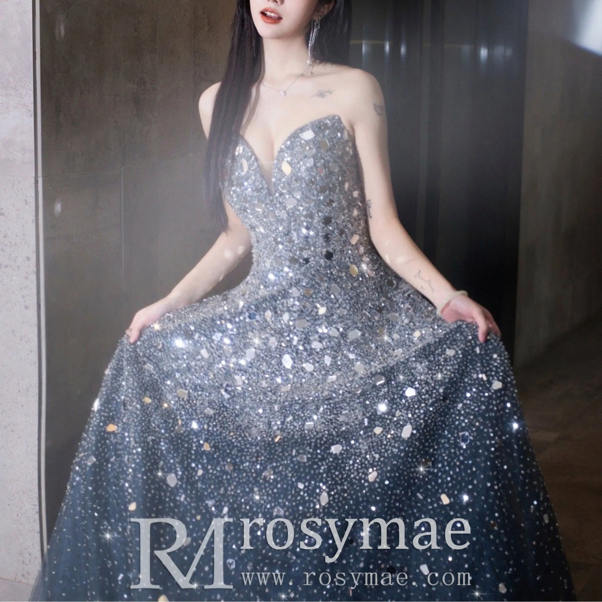 A-line Sparkly Evening Dresses Party Gowns with Sweetheart Neck