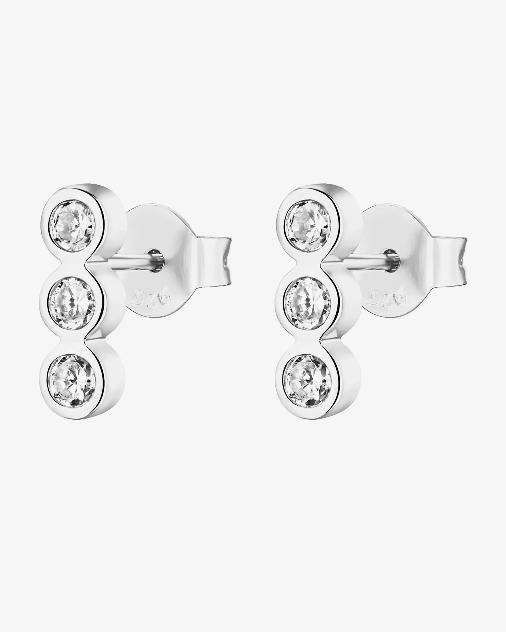 Bar Round Stud