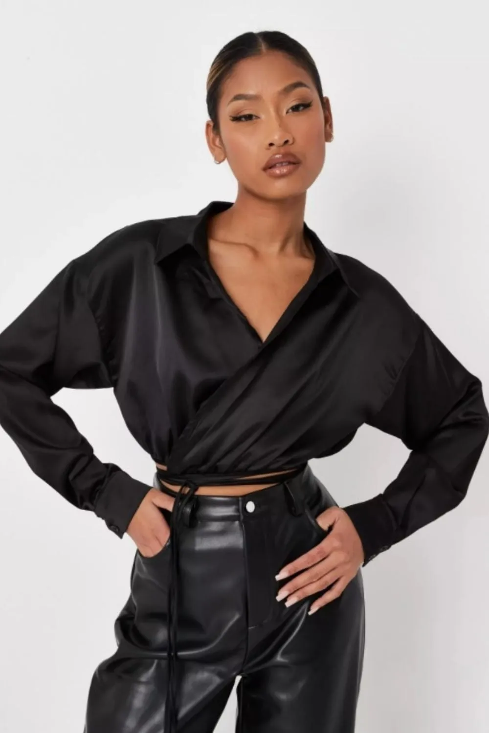 Black Wrap Around Full Sleeve Crop Top