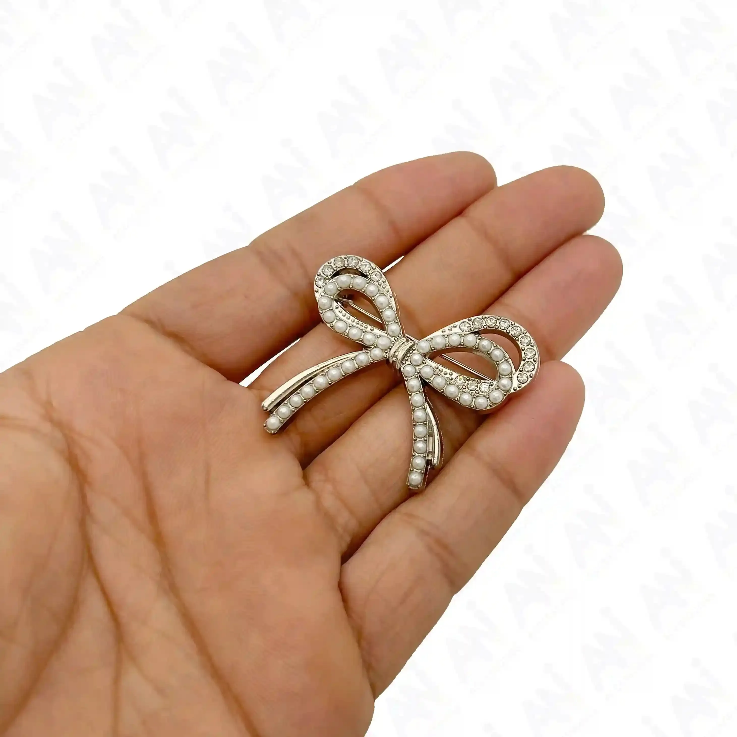Bow Pearl Rhinestone Brooch for Women's Fashion