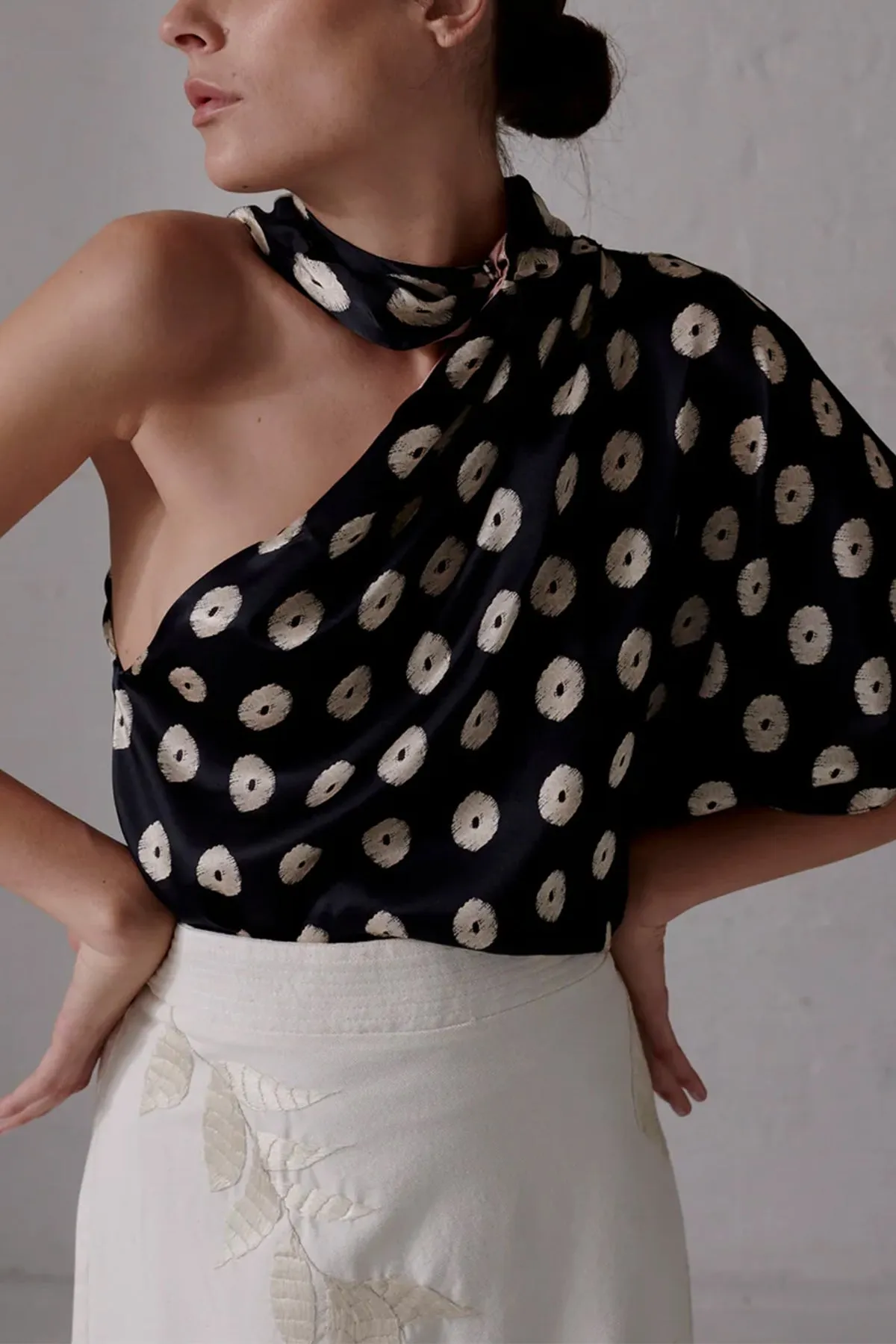 Chiminango Satin Silk Blouse in Black Mini Palms Cream