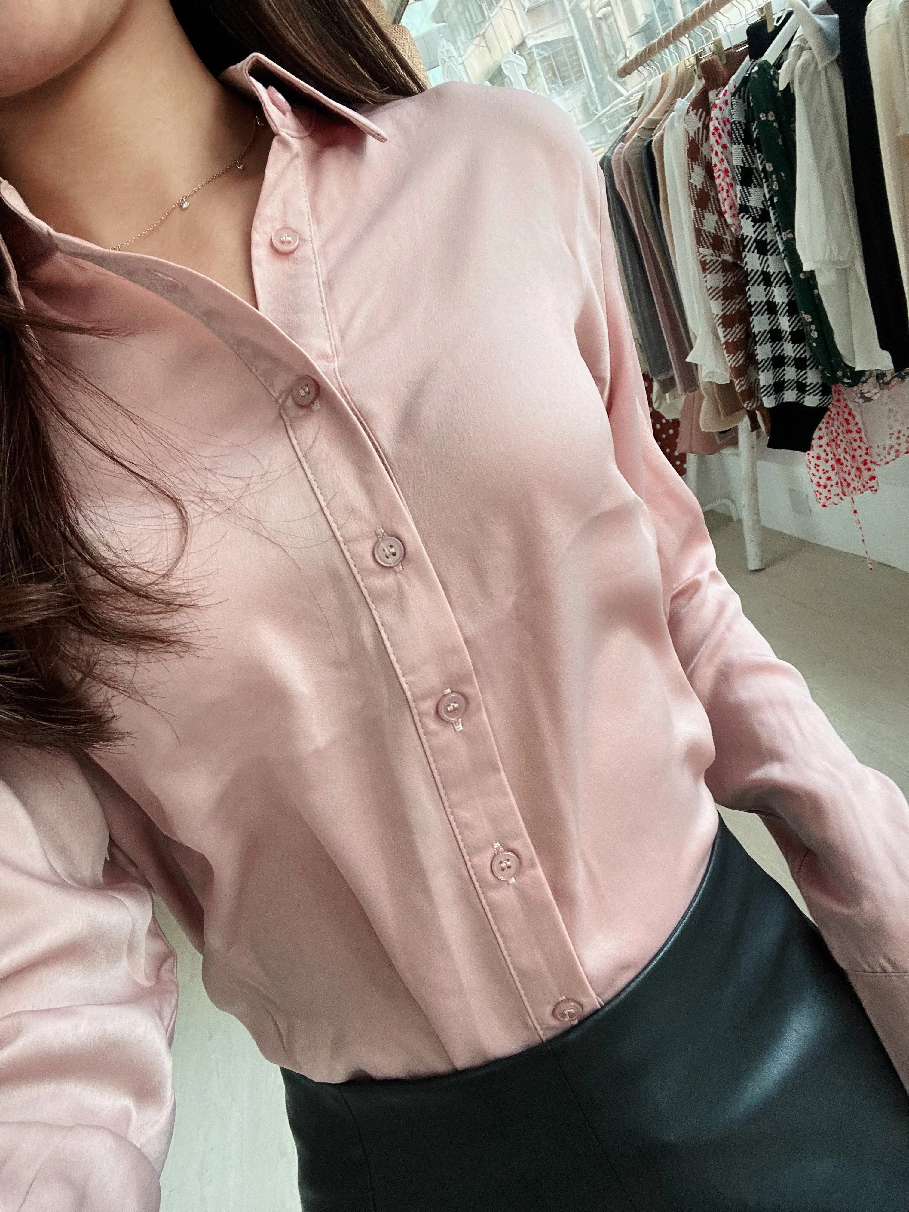 Dull Satin Slim Shirt