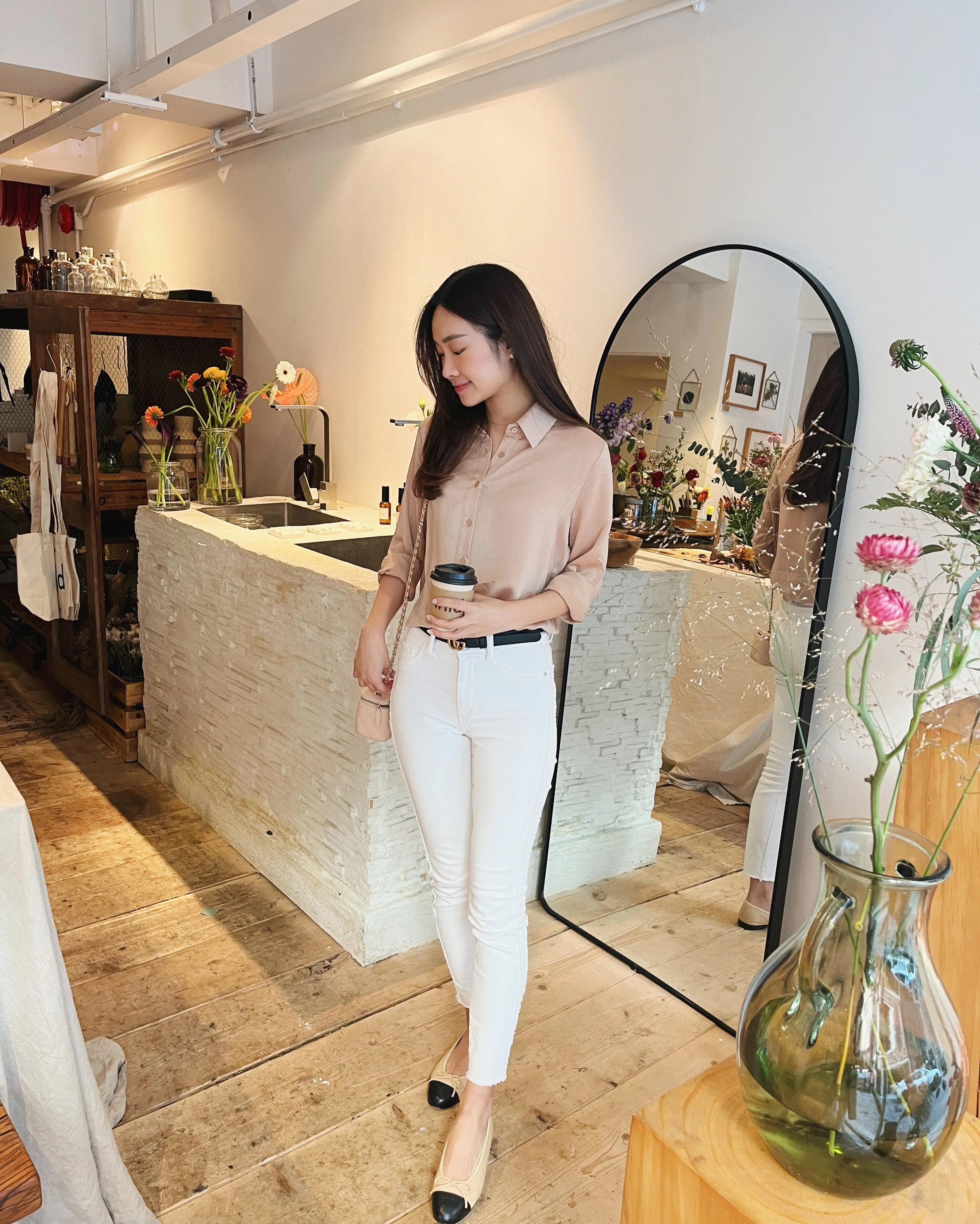 Dull Satin Slim Shirt