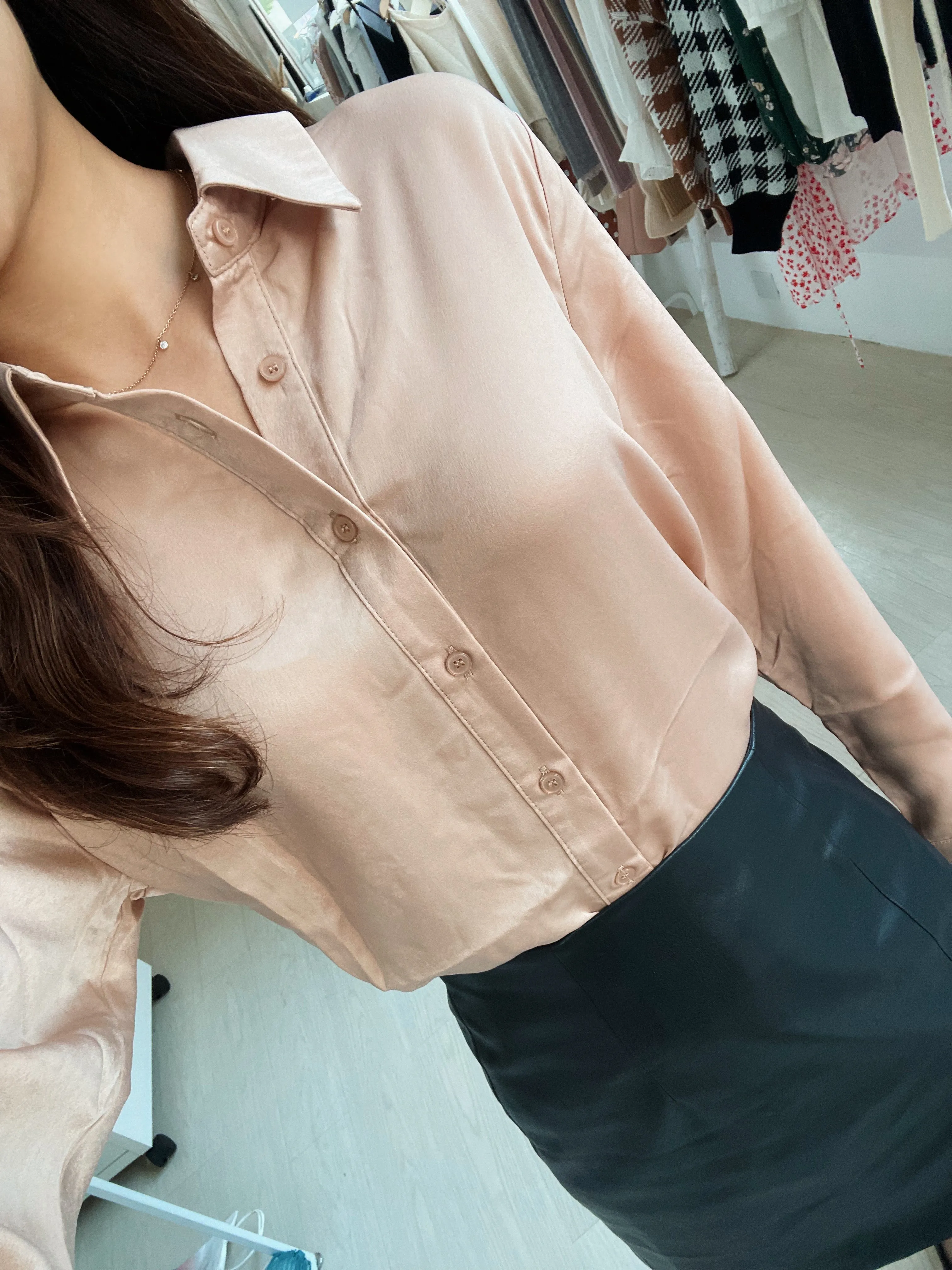 Dull Satin Slim Shirt