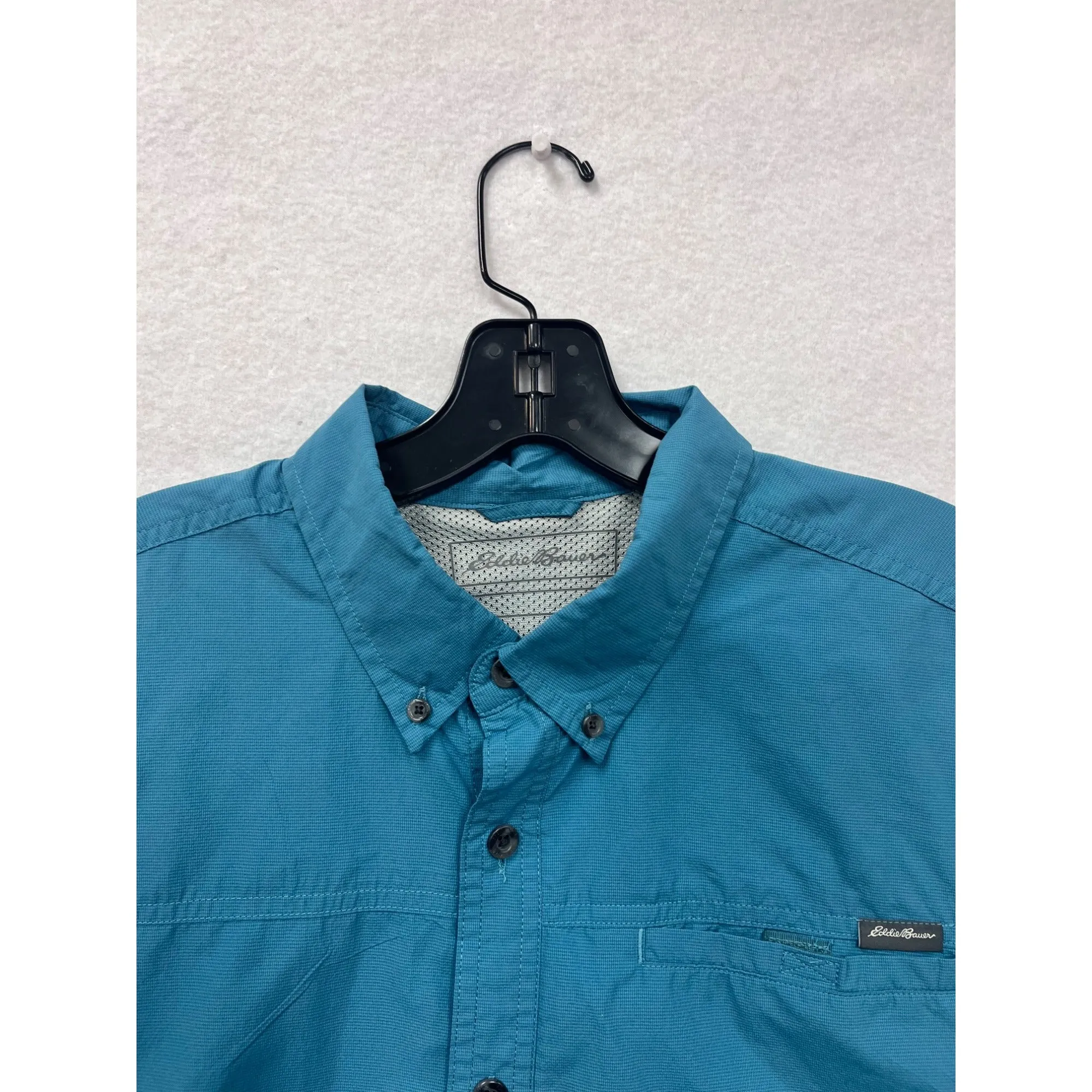 Eddie Bauer Mens Large Blue Long Sleeve Button-Up Shirt #6525