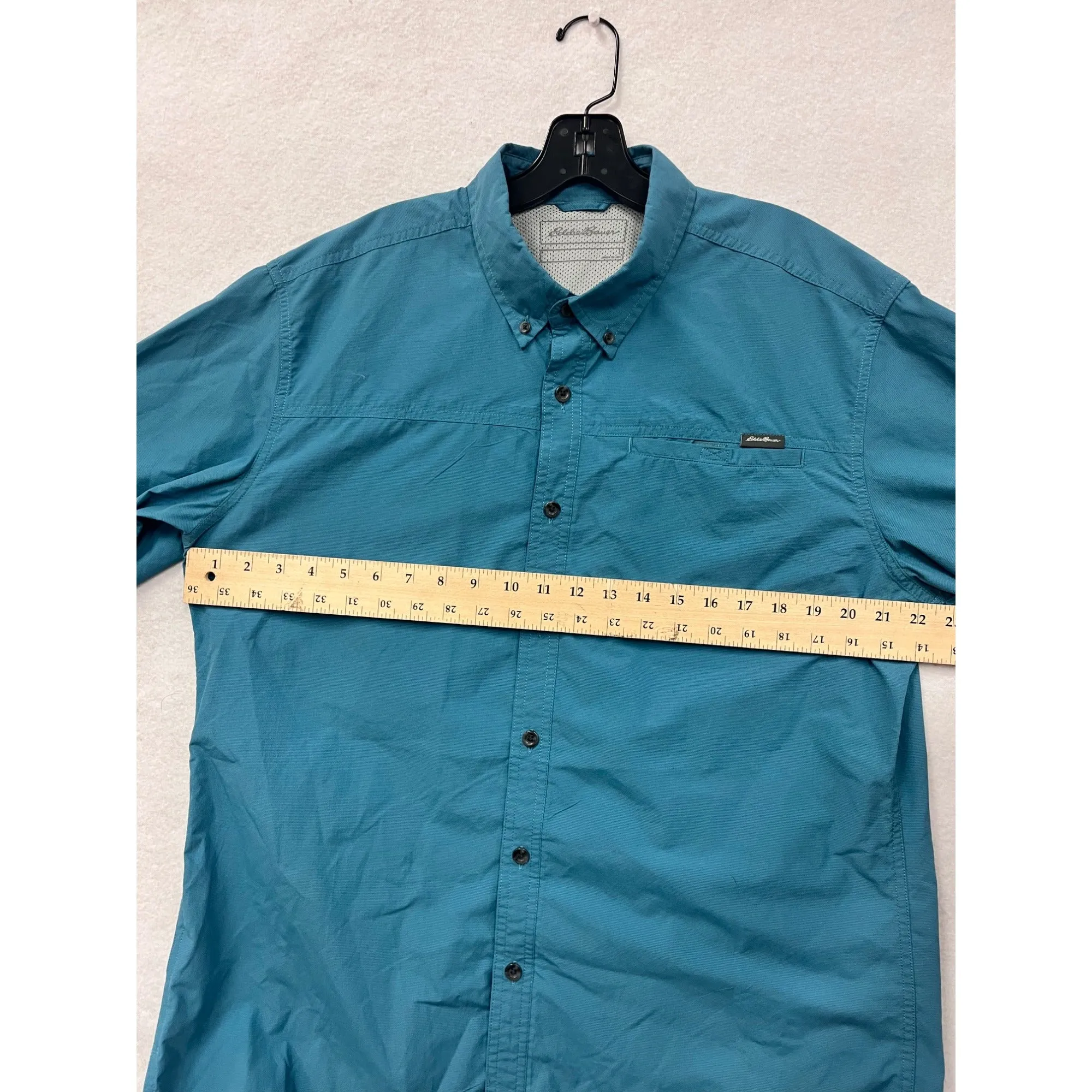 Eddie Bauer Mens Large Blue Long Sleeve Button-Up Shirt #6525