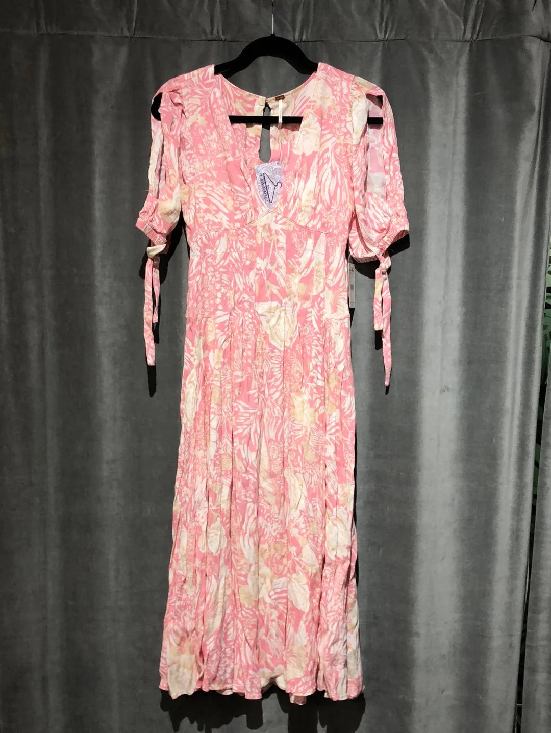 Free People Pink Floral Short Sleeve Midi Dress