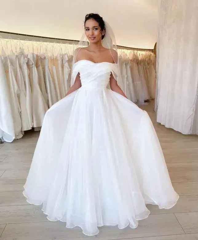 Graceful A Line Wedding Dresses For Women Off Shoulder Draped Pleats Tiered Sweep Train Bridal Gowns Customize Robe De Mariée