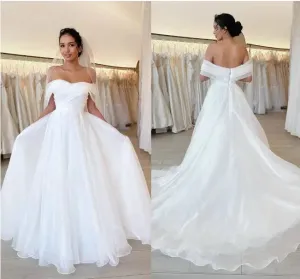 Graceful A Line Wedding Dresses For Women Off Shoulder Draped Pleats Tiered Sweep Train Bridal Gowns Customize Robe De Mariée