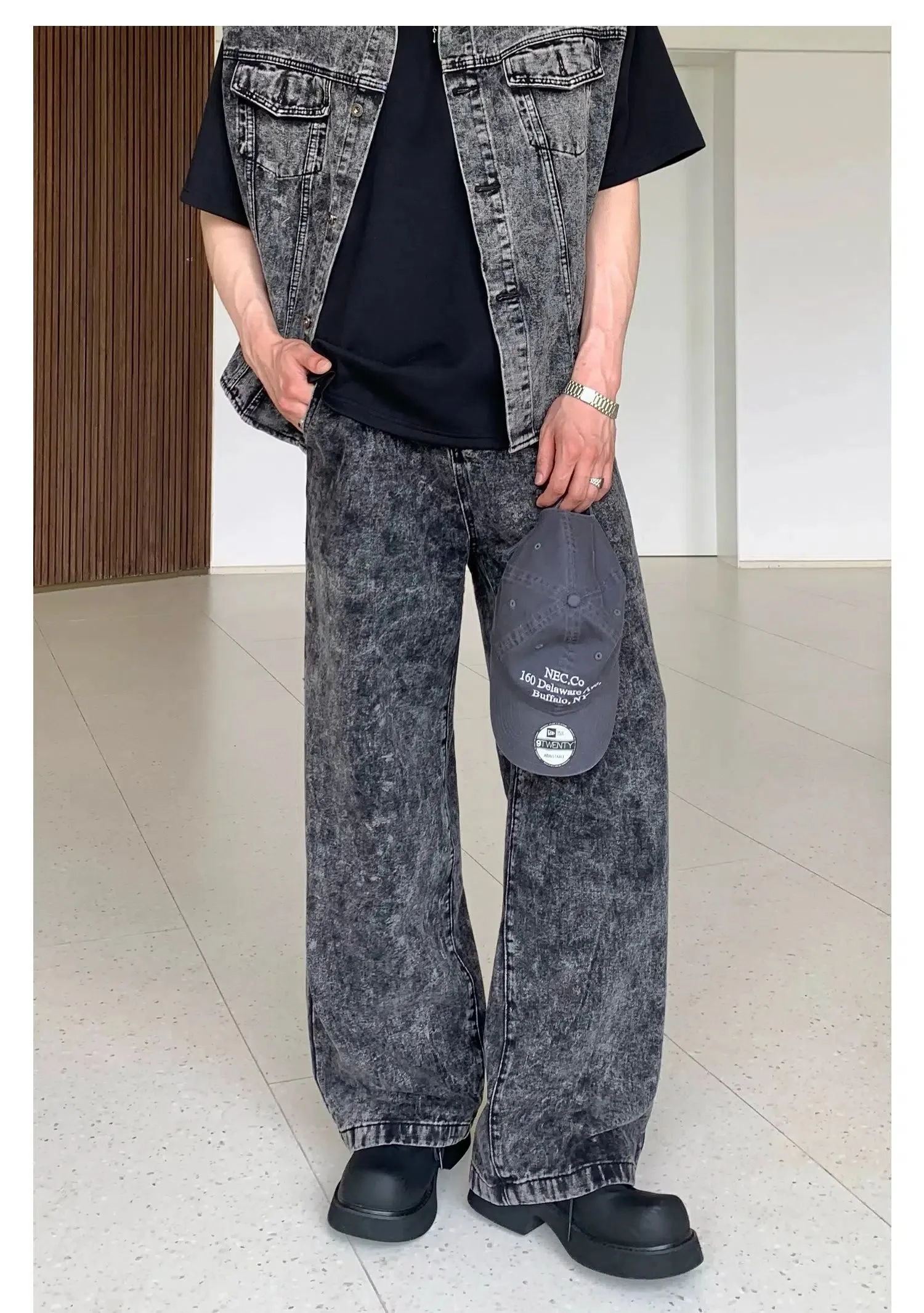 Gray Sleeveless Denim Vest Jacket & Jeans