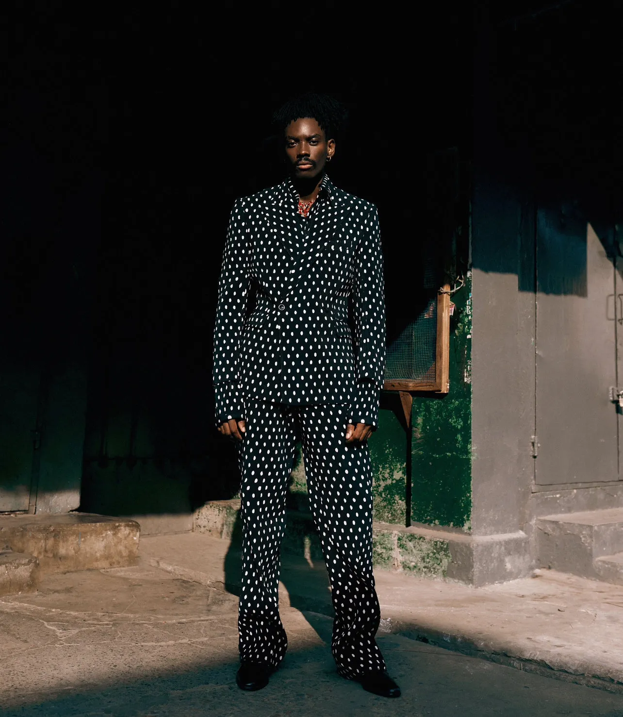 Kamsi Tcharles Midnight Dots 3 piece Suit
