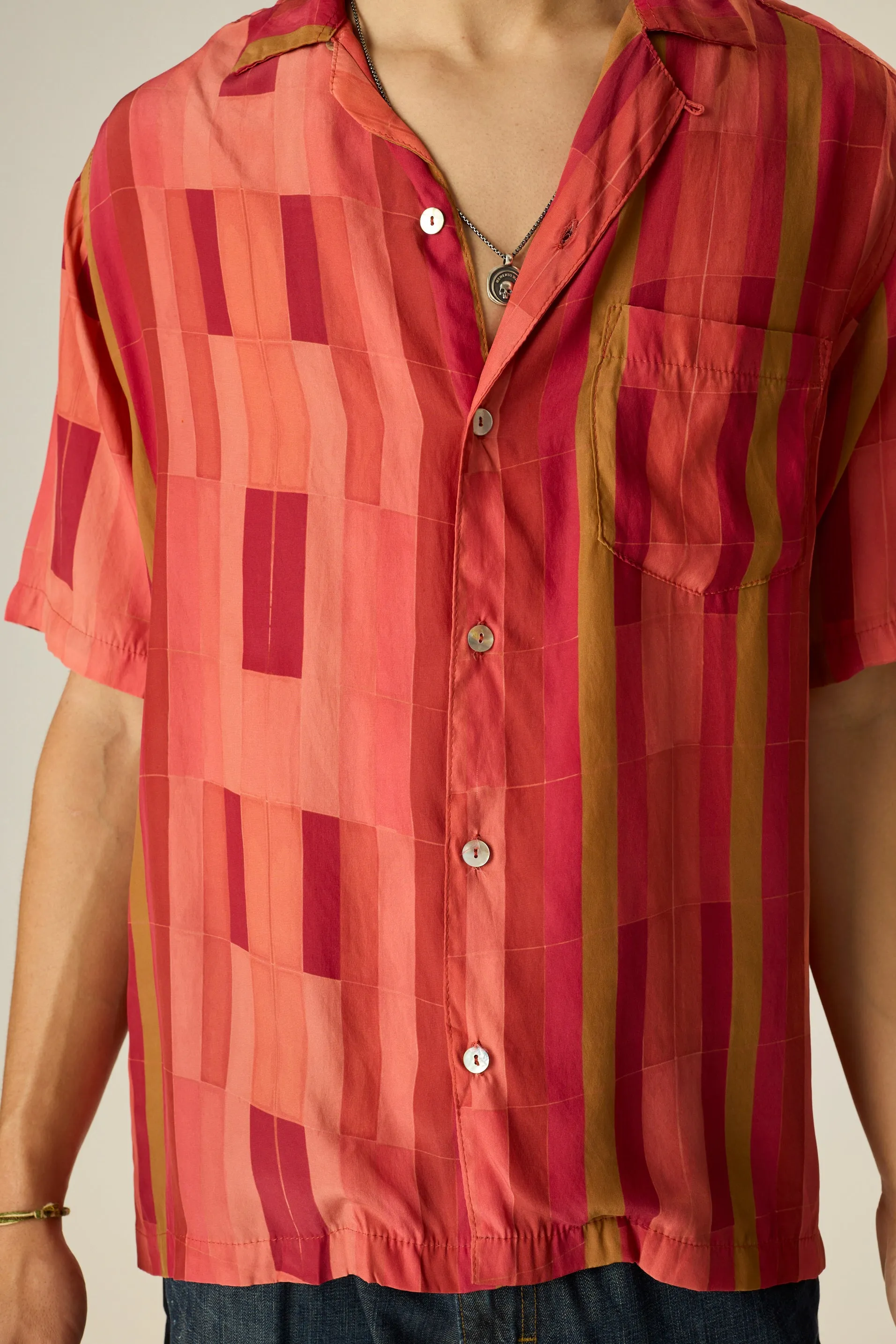 KEVIN SHIRT (UNISEX)