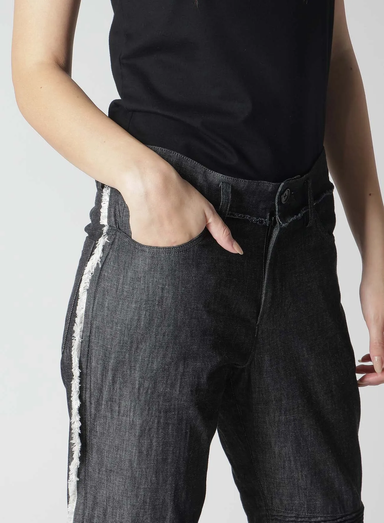 LIGHT DENIM BIKER PANTS