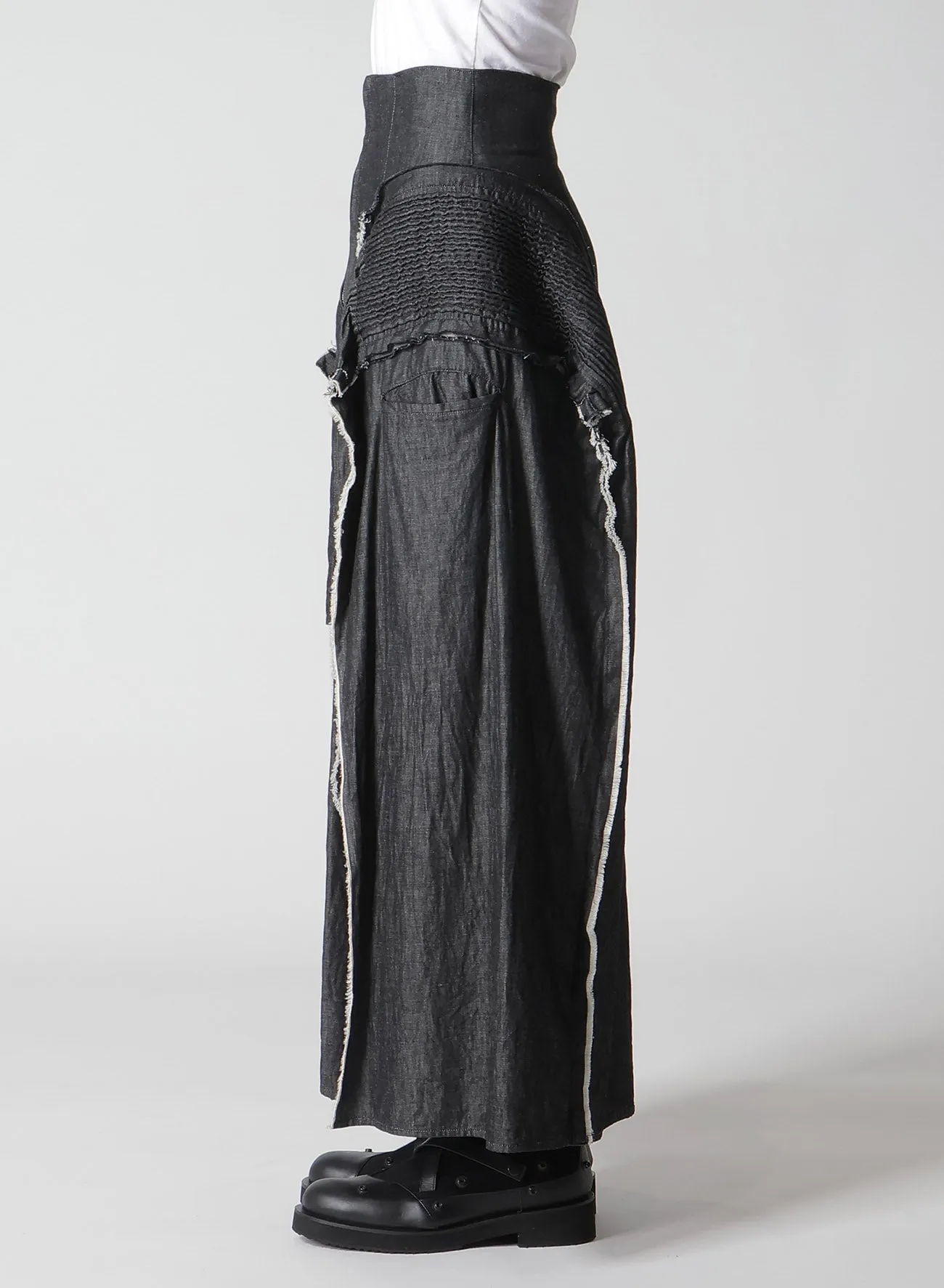 LIGHT DENIM GATHERED SKIRT