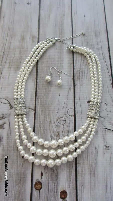 Multi Row Pearl and Rhinstone Necklace - 298214