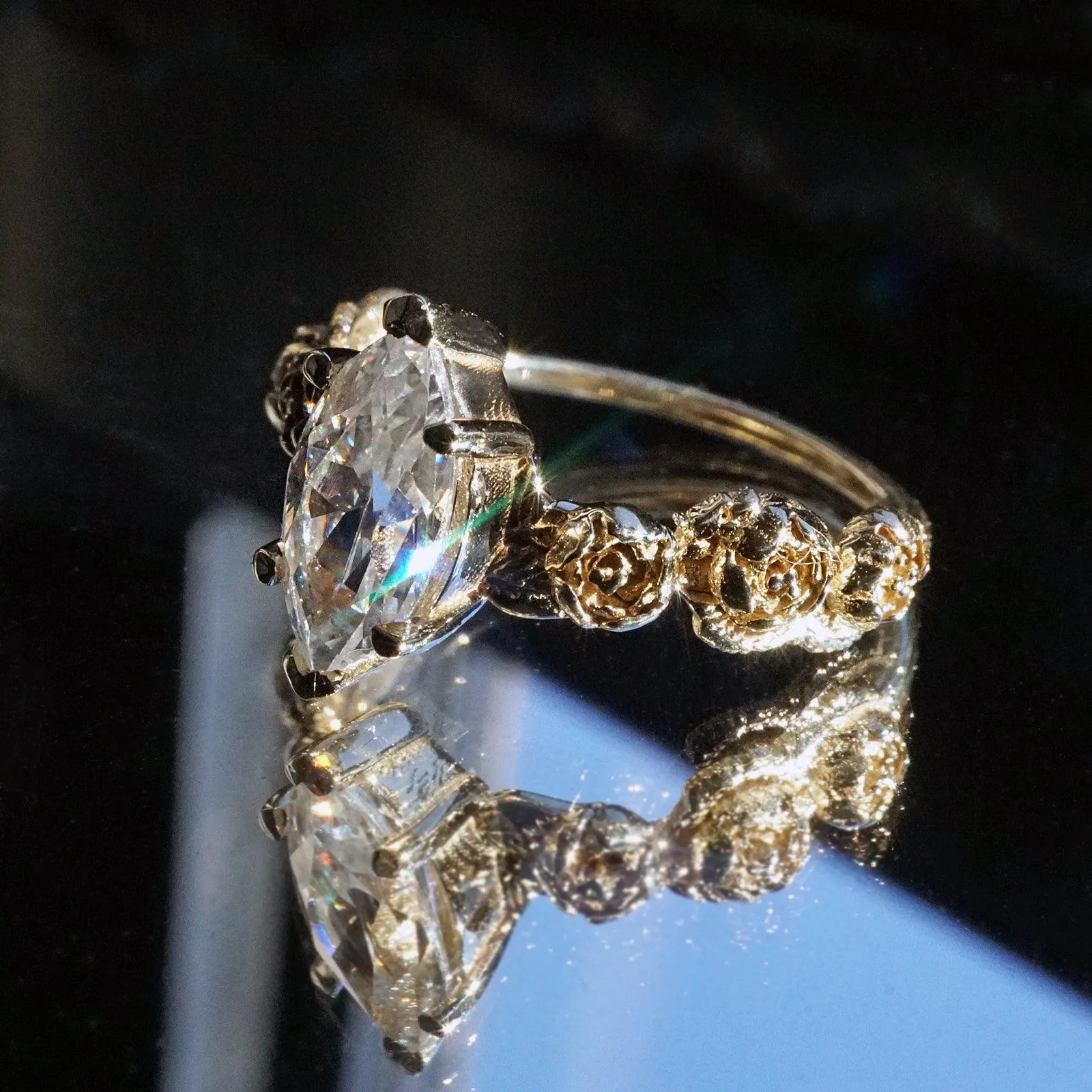 Peonies Marquise Diamond Ring, 0.9ct (Natural or Moissanite)