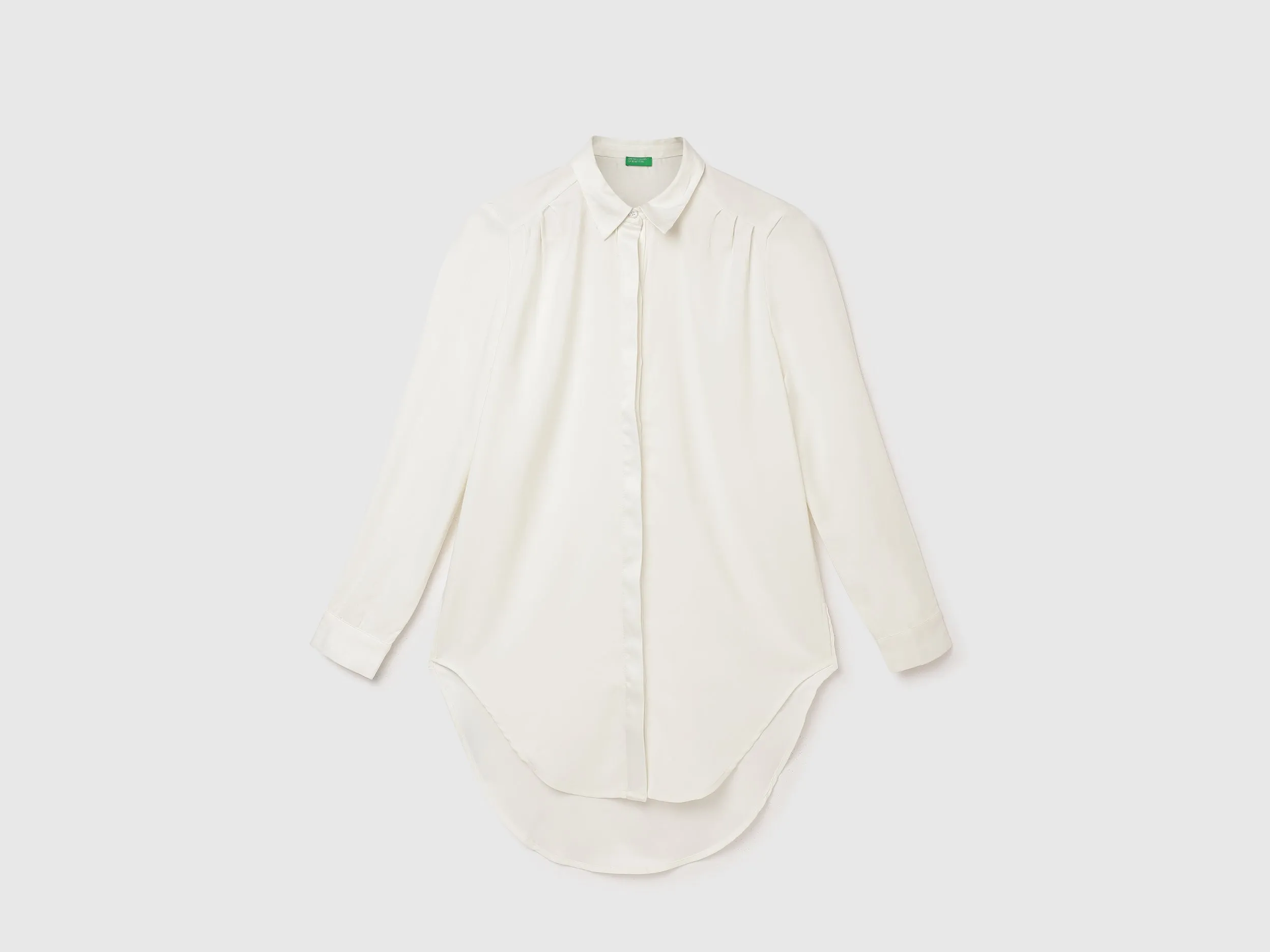 Relaxed-Fit Regular Collar High-Low Hem Shirt