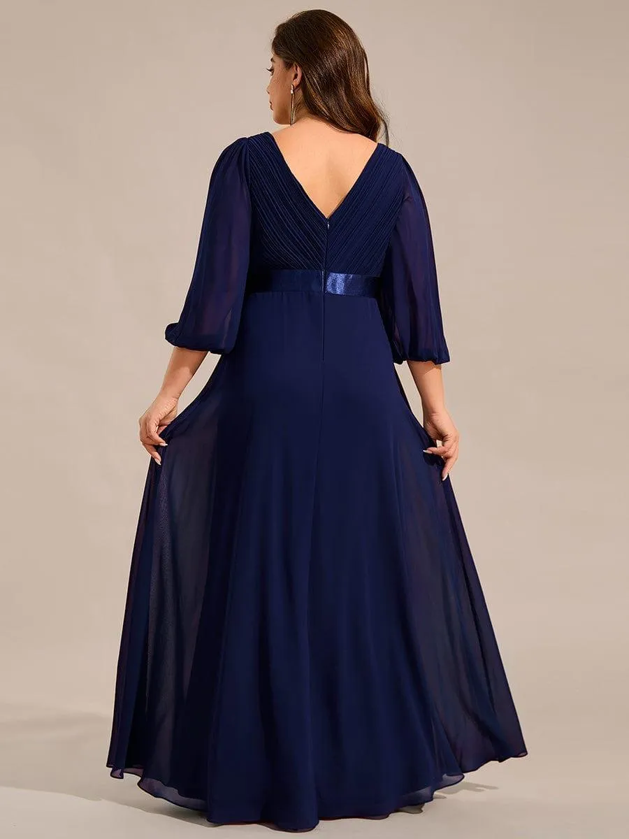 Robe de soirée taille empire plissée en mousseline de soie à manches longues