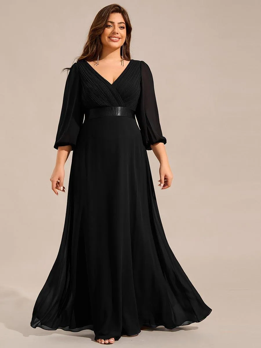 Robe de soirée taille empire plissée en mousseline de soie à manches longues