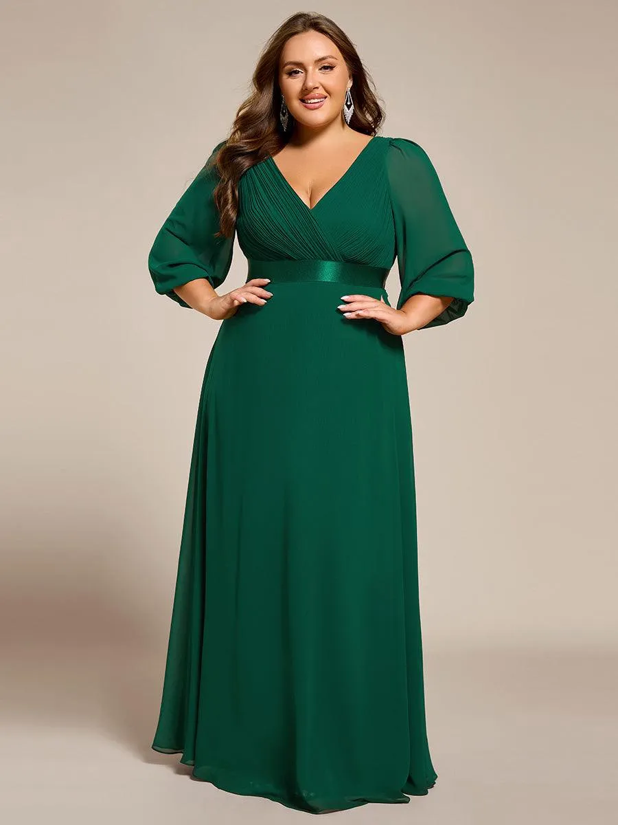 Robe de soirée taille empire plissée en mousseline de soie à manches longues