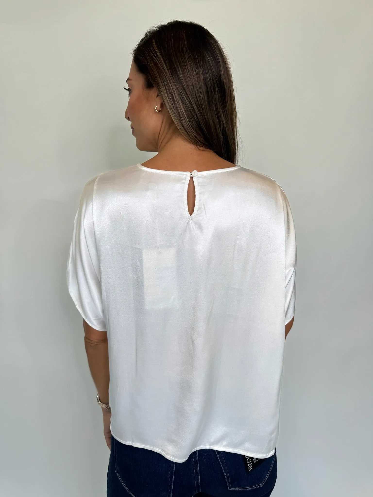 Rose and Crown Satin Top Cream