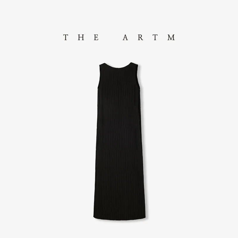 Sleeveless Pleated Maxi Dress