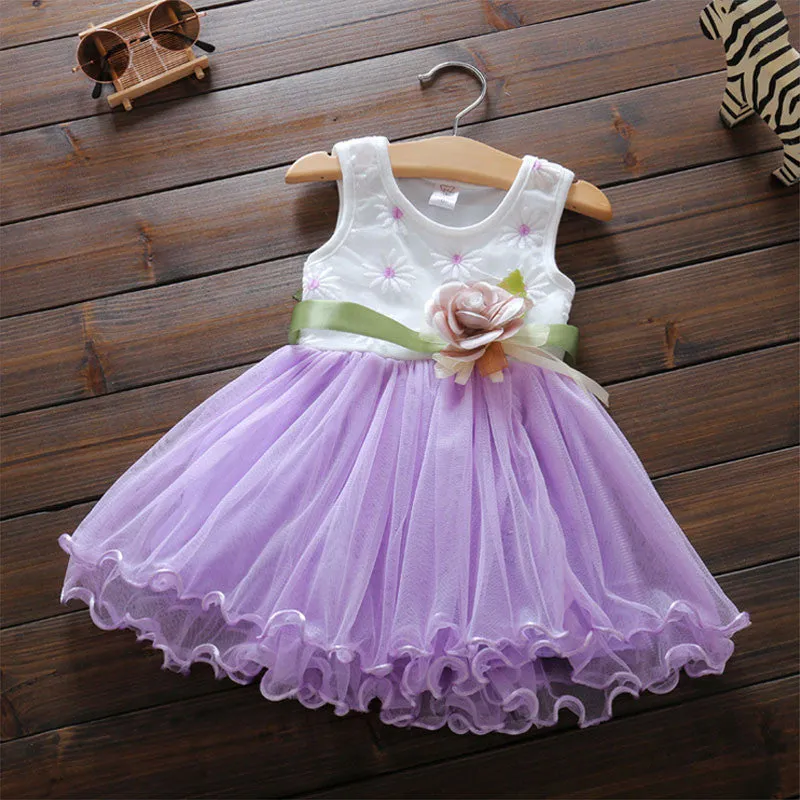 Summer print dress for birthday party, looks like princess tutu, looks cute