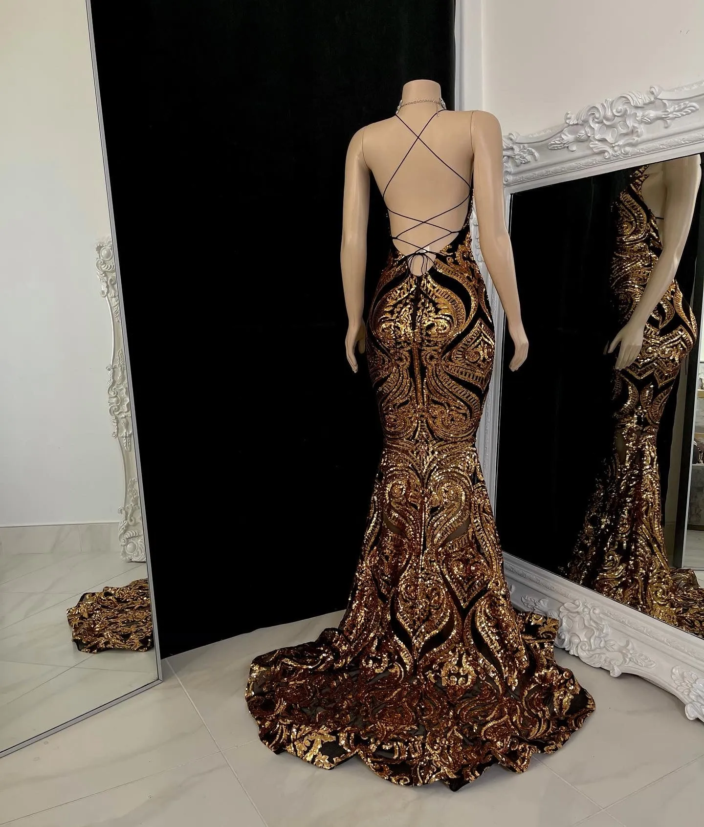 The AALIYAH Sequins Gown