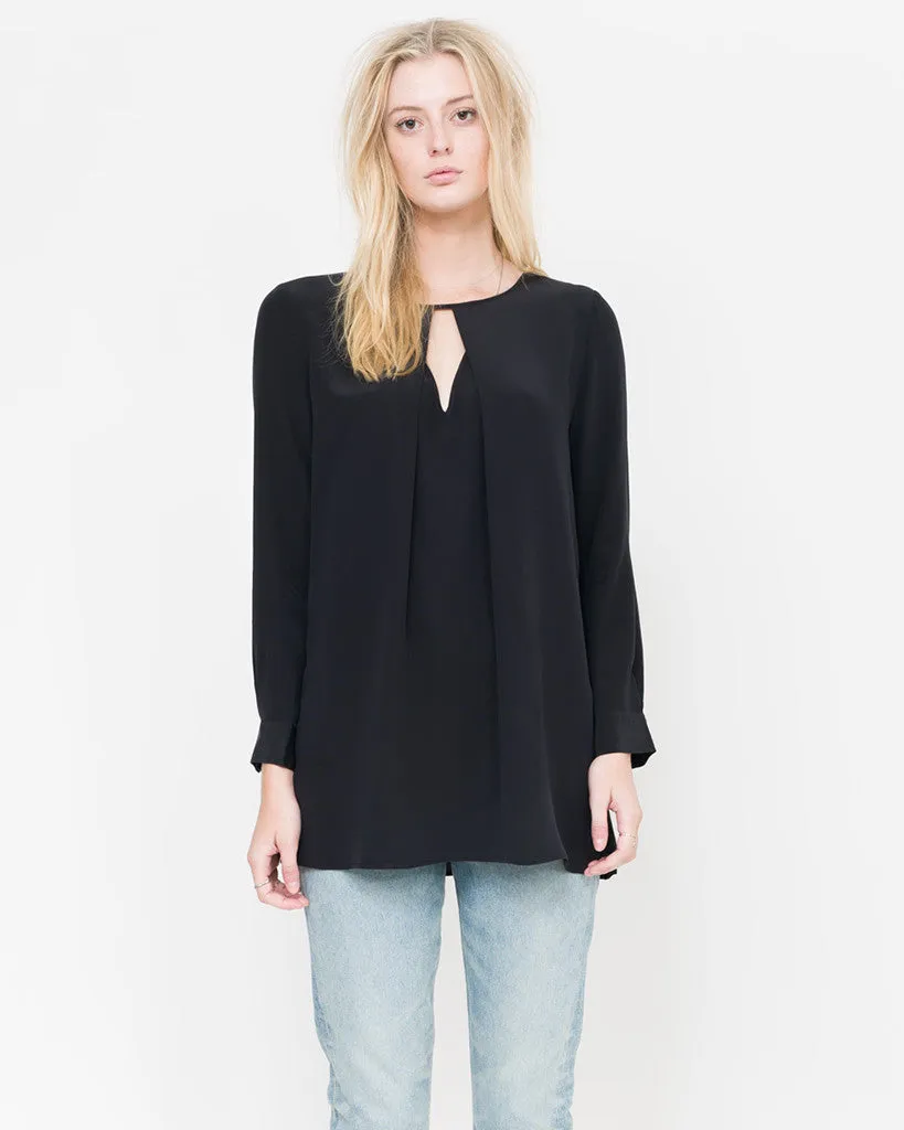 Walt Keyhole Pleated Tunic