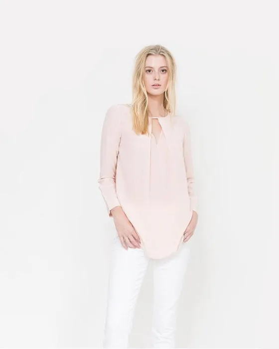 Walt Keyhole Pleated Tunic